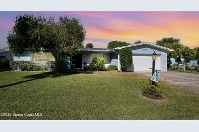 210 Villa Del Mar Way, Satellite Beach, FL 32937 - Photo 20