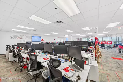 930 S Harbor City Boulevard #302, Melbourne, FL 32901 - Photo 12