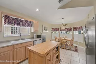 2740 Madrigal Ln, Melbourne, FL 32904 - Photo 8