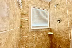 133 NE 1st St, Satellite Beach, FL 32937 - Photo 14