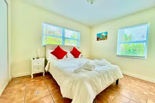 133 NE 1st St, Satellite Beach, FL 32937 - Photo 12