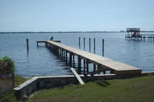 2221 N Pineapple Ave, Melbourne, FL 32935 - Photo 2