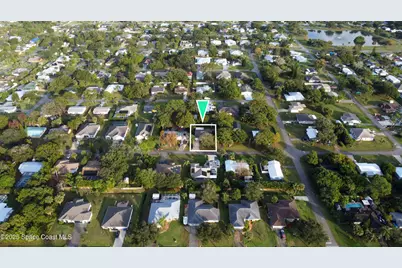 425 Banyan Street, Sebastian, FL 32958 - Photo 4