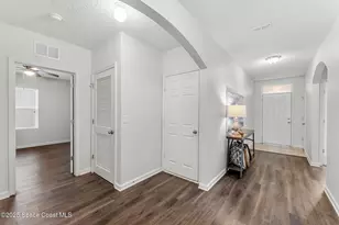 272 Moray Dr SW, Palm Bay, FL 32908 - Photo 4