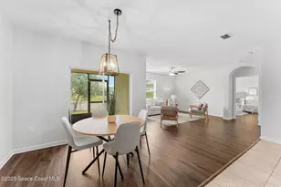 272 Moray Dr SW, Palm Bay, FL 32908 - Photo 10