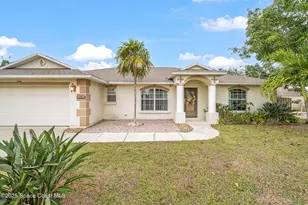 341 Dolphin St SE, Palm Bay, FL 32909 - Photo 2