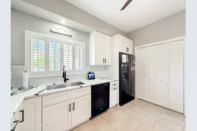 5040 Harmony Circle #108, Vero Beach, FL 32967 - Photo 8