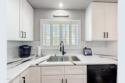 5040 Harmony Circle #108, Vero Beach, FL 32967 - Photo 6