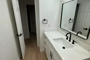 328 Bay Ave, Cocoa, FL 32922 - Photo 8