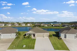 8476 Laguna Cir, Micco, FL 32976 - Photo 4