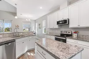 8476 Laguna Cir, Micco, FL 32976 - Photo 18