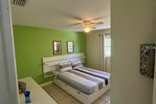 121 Franklyn Ave, Indialantic, FL 32903 - Photo 12