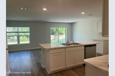 881 Hollahan Road SE, Palm Bay, FL 32909 - Photo 12