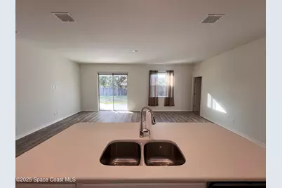 1031 Grapefruit Road SE, Palm Bay, FL 32909 - Photo 6