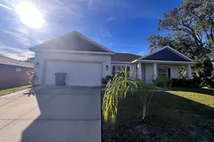 1031 Grapefruit Rd SE, Palm Bay, FL 32909 - Photo 2