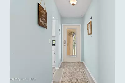 110 Springlake Court #201, Vero Beach, FL 32962 - Photo 6