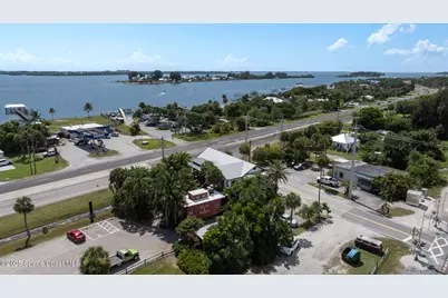 5390 Highway 1, Grant-Valkaria, FL 32949 - Photo 6