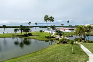 800 S Brevard Ave, Cocoa Beach, FL 32931 - Photo 50