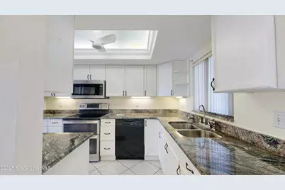 800 S Brevard Avenue #222, Cocoa Beach, FL 32931 - Photo 4