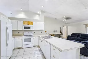 709 Haryestor Ave SW, Palm Bay, FL 32908 - Photo 10