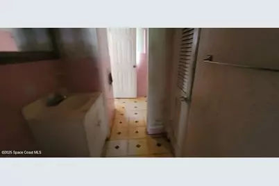 900 S Park Avenue, Titusville, FL 32780 - Photo 12