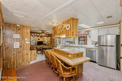 520 Lee Court, West Melbourne, FL 32904 - Photo 8