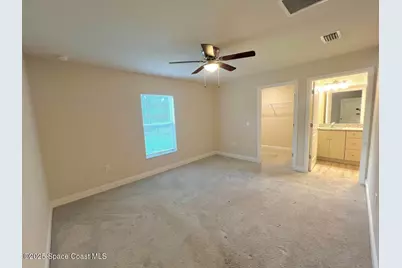 960 Happiness Avenue SW, Palm Bay, FL 32908 - Photo 6