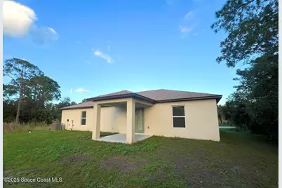 960 Happiness Avenue SW, Palm Bay, FL 32908 - Photo 16
