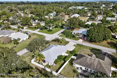 402 Toledo Street, Sebastian, FL 32958 - Photo 38