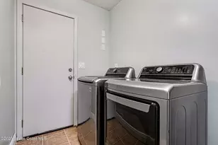 665 Tallwood Cir, Melbourne, FL 32904 - Photo 22