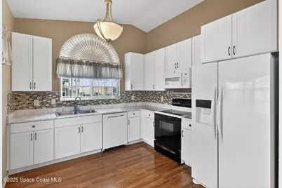 1924 Sugarberry Court NE, Palm Bay, FL 32905 - Photo 6