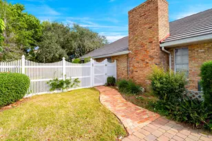 202 River Walk Dr, Melbourne Beach, FL 32951 - Photo 6