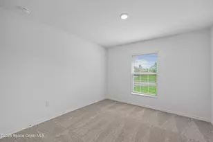 526 Blackhorse St SE, Palm Bay, FL 32909 - Photo 16