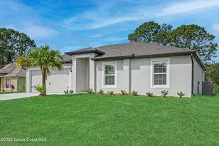 526 Blackhorse St SE, Palm Bay, FL 32909 - Photo 2