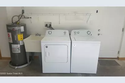 1933 Elmwood Drive, Melbourne, FL 32935 - Photo 18