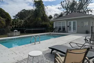 1633 Derby Ln, Melbourne, FL 32935 - Photo 20