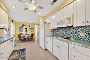 460 Cinnamon Dr, Satellite Beach, FL 32937 - Photo 10