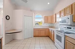 298 Beverly Ct, Melbourne Beach, FL 32951 - Photo 8