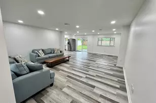 789 Walnut Dr, Melbourne, FL 32935 - Photo 4