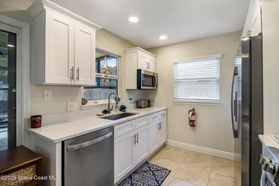 411 Adams Avenue, Cape Canaveral, FL 32920 - Photo 6