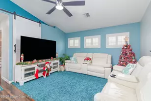 688 Naples Ct, Melbourne, FL 32904 - Photo 6