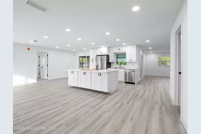 467 Foxdall Avenue NE, Palm Bay, FL 32907 - Photo 4