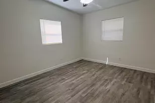 1217 Pinewood Dr, Melbourne, FL 32935 - Photo 14