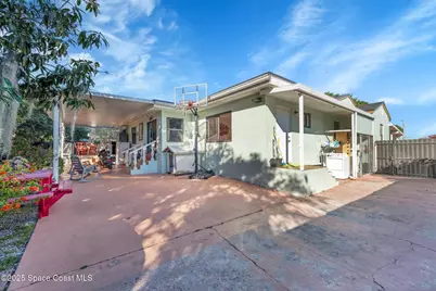 462 E 39 Street, Hialeah, FL 33012 - Photo 1