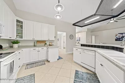 581 Drexel Avenue NE, Palm Bay, FL 32907 - Photo 14