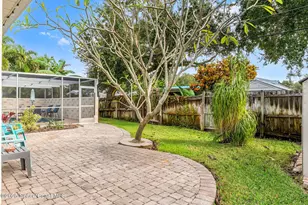 926 Santa Cruz Rd, Cocoa Beach, FL 32931 - Photo 30