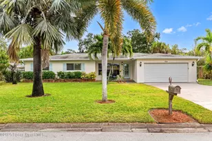 926 Santa Cruz Rd, Cocoa Beach, FL 32931 - Photo 2