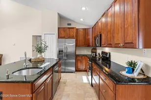 390 Harbor Dr, Cape Canaveral, FL 32920 - Photo 10