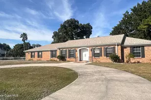 301 Nesbitt Street NE, Palm Bay, FL 32907 - Photo 2