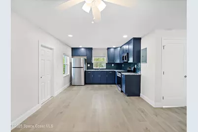 101 Deland Avenue #6, Indialantic, FL 32903 - Photo 4